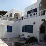 مينا استوديوز شقة فندقية 4*