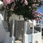 Apart Otel Mina 4*