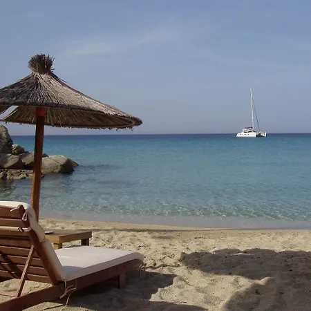 Ξενοδοχείο με διαμερίσματα Mina 3*