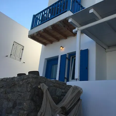Ξενοδοχείο με διαμερίσματα Mina Πλατύς Γιαλός