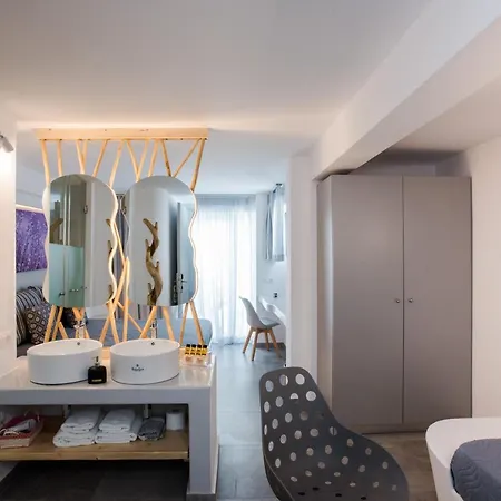 Aparthotel Mina Platys Gialos (Mykonos)