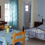 Aparthotel Mina