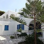 Mina 4* Platys Gialos (Mykonos)