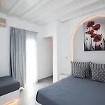 Mina Platys Gialos (Mykonos)